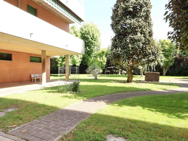 appartamento in vendita a Reggio nell'Emilia in zona Gavassa