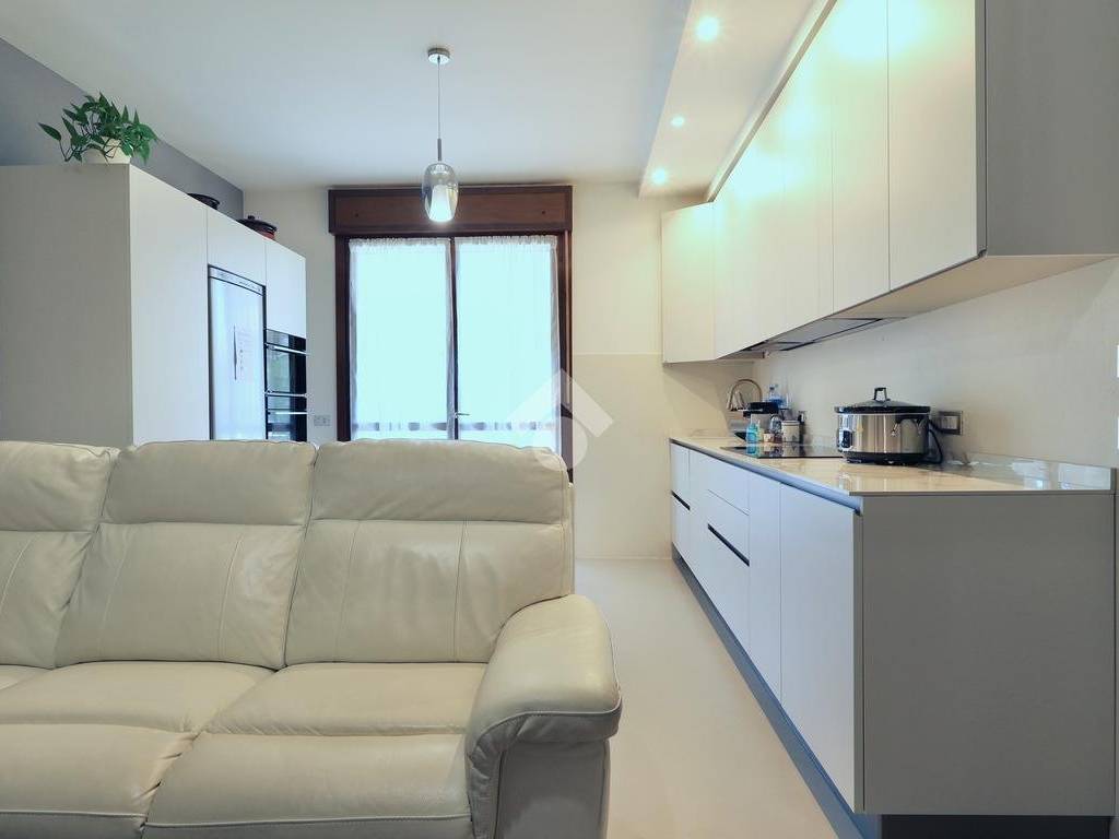 appartamento in vendita a Reggio nell'Emilia in zona Gavassa
