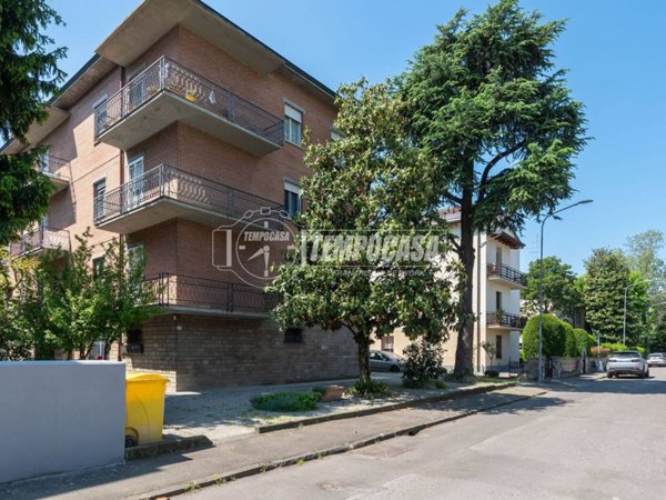 appartamento in vendita a Reggio nell'Emilia in zona Città Storica