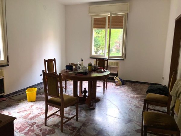 casa indipendente in vendita a Reggio nell'Emilia in zona Belvedere