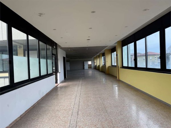 loft in vendita a Reggio nell'Emilia in zona Carrozzone