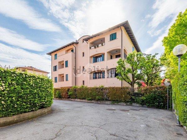 appartamento in vendita a Reggio nell'Emilia in zona Buco del Signore