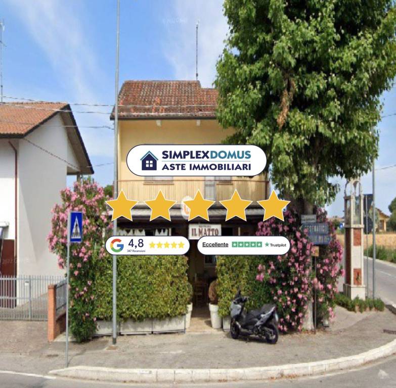 casa indipendente in vendita a Reggio nell'Emilia in zona Santa Croce