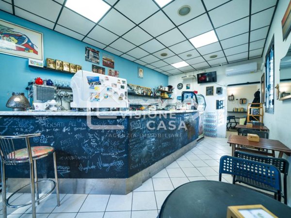 negozio in vendita a Reggio nell'Emilia