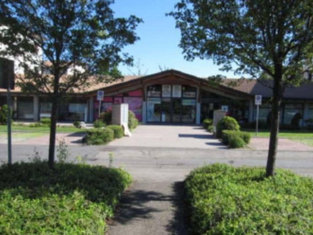 negozio in vendita a Reggio nell'Emilia
