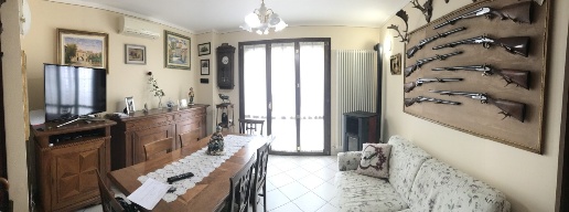casa indipendente in vendita a Reggio nell'Emilia in zona Gavasseto