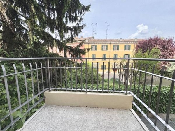 appartamento in vendita a Reggio nell'Emilia in zona Città Storica