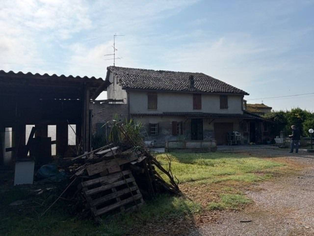 casa indipendente in vendita a Reggio nell'Emilia in zona Fogliano