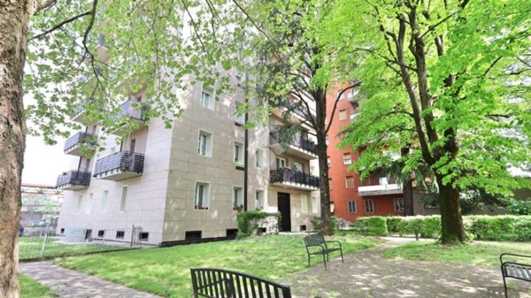 appartamento in vendita a Reggio nell'Emilia in zona Città Storica