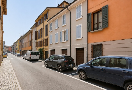 appartamento in vendita a Reggio nell'Emilia in zona Città Storica