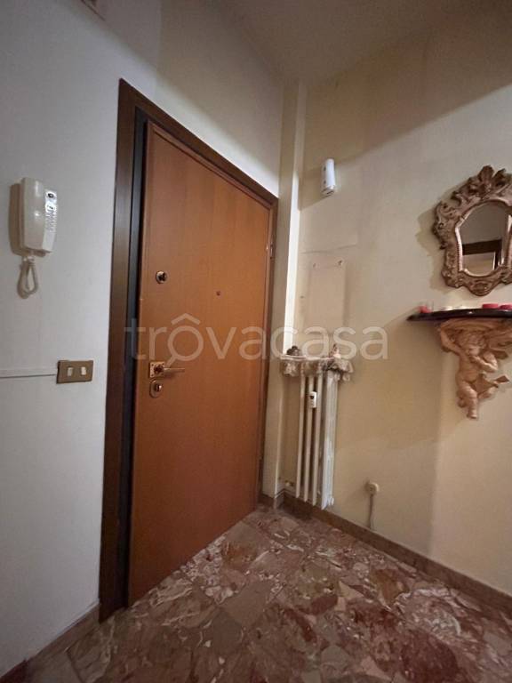 appartamento in vendita a Reggio nell'Emilia in zona Città Storica