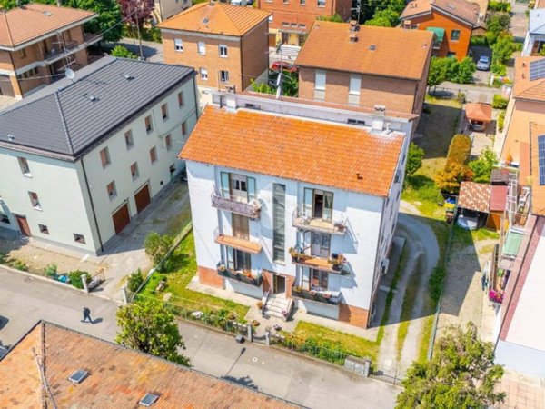 appartamento in vendita a Reggio nell'Emilia in zona Santa Croce