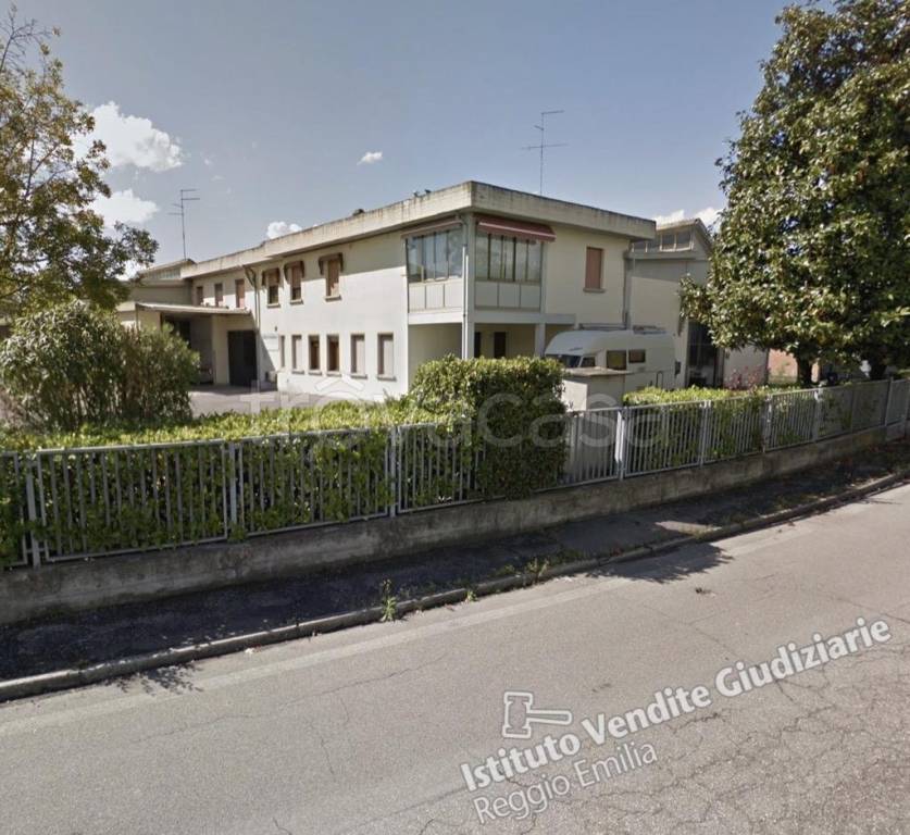 capannone in vendita a Reggio nell'Emilia in zona Mancasale
