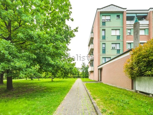 appartamento in vendita a Reggio nell'Emilia in zona Buco del Signore