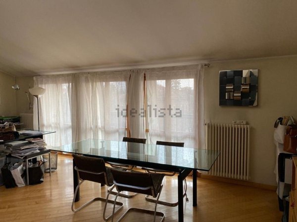 appartamento in vendita a Reggio nell'Emilia in zona Ospizio