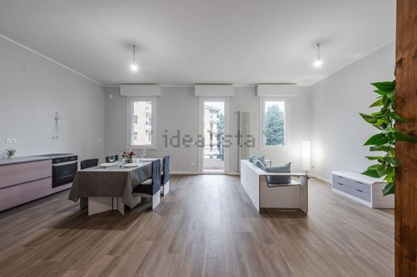 appartamento in vendita a Reggio nell'Emilia in zona Mirabello