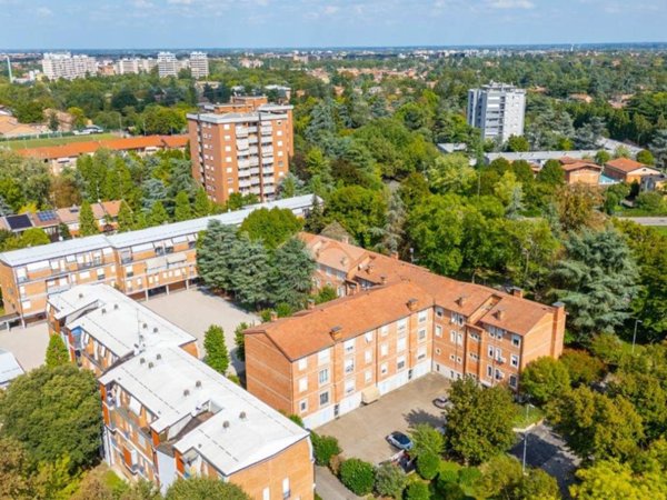 appartamento in vendita a Reggio nell'Emilia in zona Compagnoni / Migliolungo