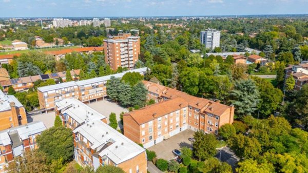 appartamento in vendita a Reggio nell'Emilia in zona Compagnoni / Migliolungo