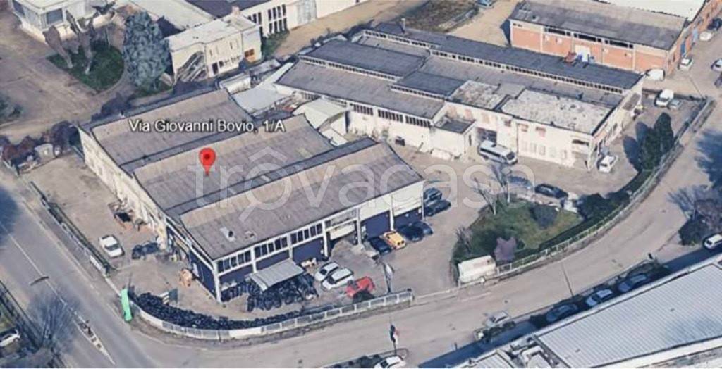 locale commerciale in vendita a Reggio nell'Emilia in zona Mancasale