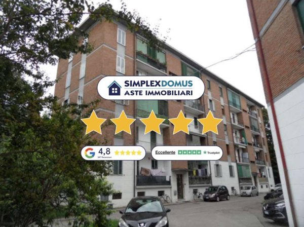 appartamento in vendita a Reggio nell'Emilia in zona Tribunale