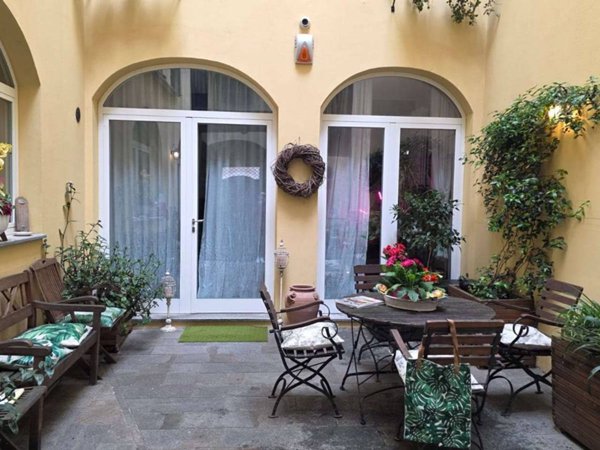 appartamento in vendita a Reggio nell'Emilia in zona Città Storica