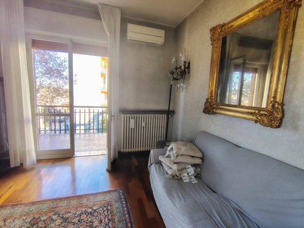 appartamento in vendita a Reggio nell'Emilia in zona Città Storica