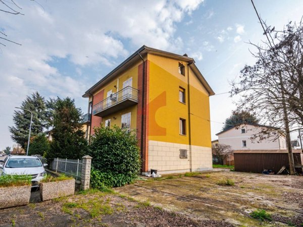 appartamento in vendita a Reggio nell'Emilia in zona San Bartolomeo