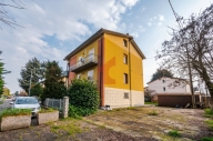casa indipendente in vendita a Reggio nell'Emilia in zona Cadè / Gaida