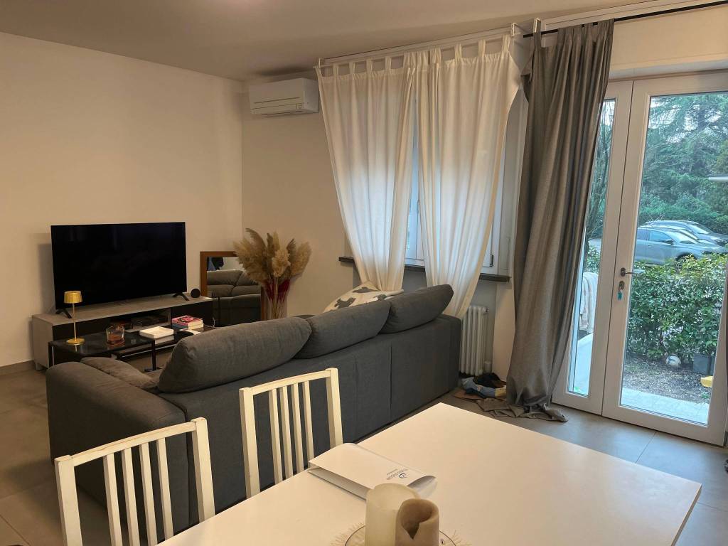 casa indipendente in vendita a Reggio nell'Emilia