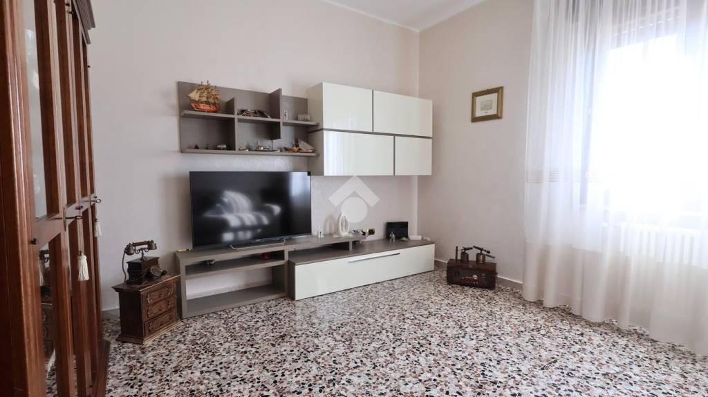 appartamento in vendita a Reggio nell'Emilia in zona Santa Croce