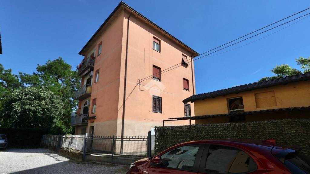 appartamento in vendita a Reggio nell'Emilia in zona Santa Croce