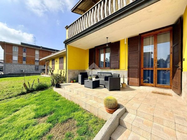 casa indipendente in vendita a Reggio nell'Emilia in zona Cadè / Gaida