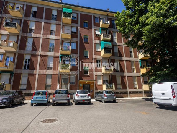 appartamento in vendita a Reggio nell'Emilia in zona Città Storica