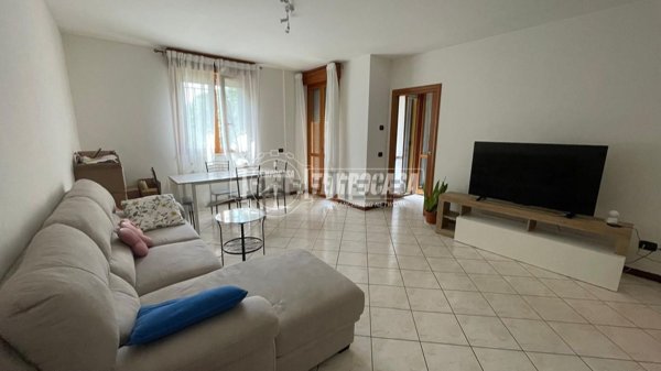 appartamento in vendita a Reggio nell'Emilia in zona Città Storica