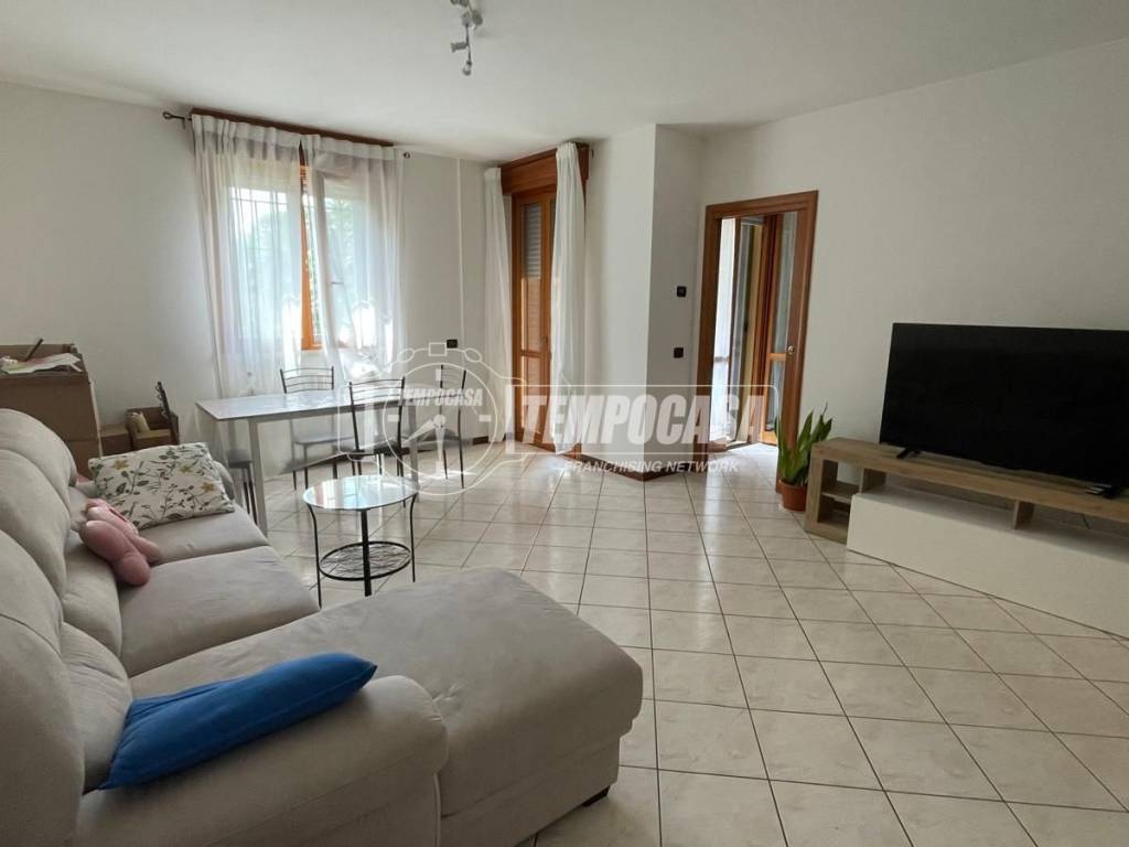 appartamento in vendita a Reggio nell'Emilia in zona Città Storica