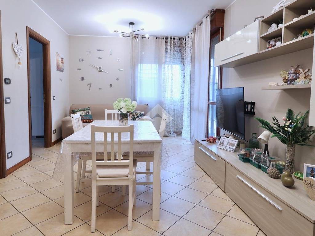 appartamento in vendita a Reggio nell'Emilia in zona Roncocesi