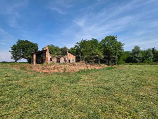 terreno agricolo in vendita a Reggio nell'Emilia