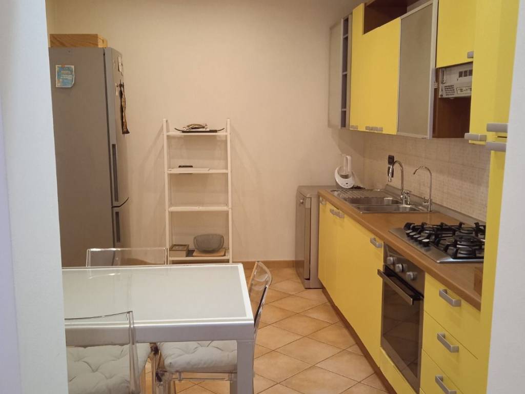 appartamento in vendita a Reggio nell'Emilia in zona Città Storica