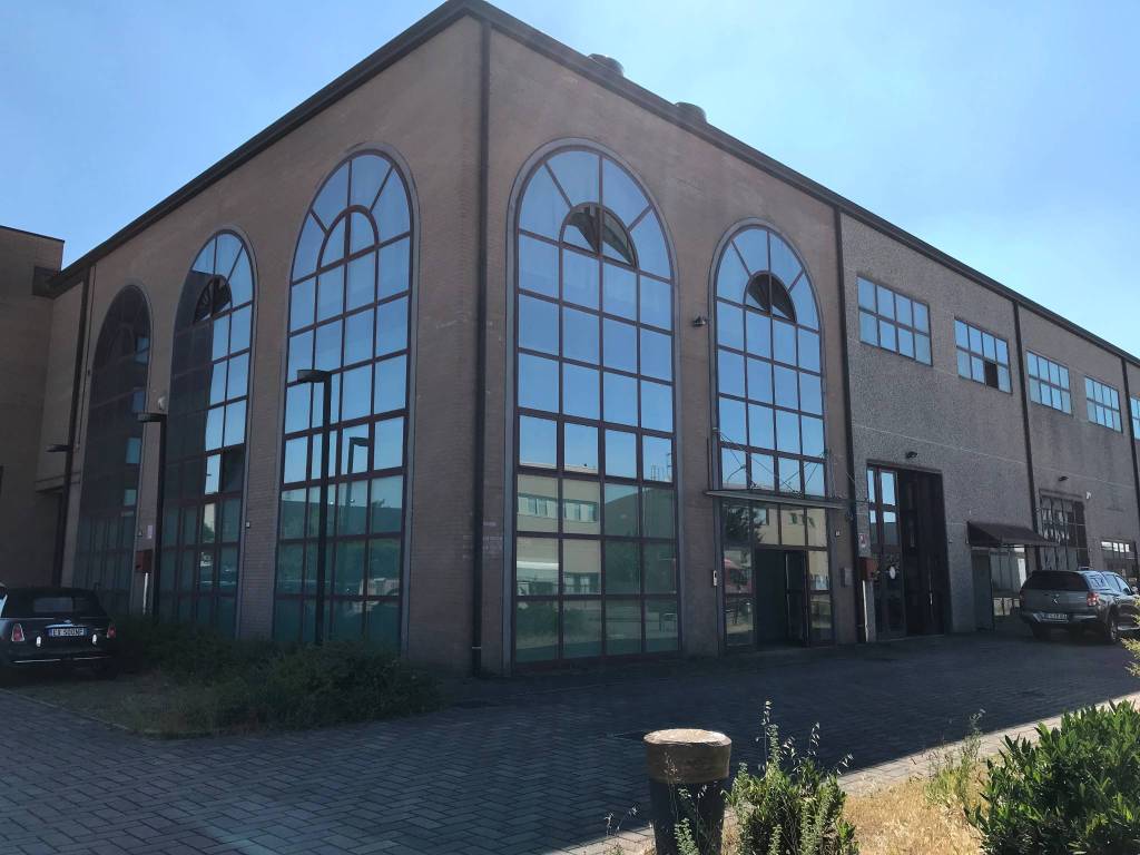 negozio in vendita a Reggio nell'Emilia