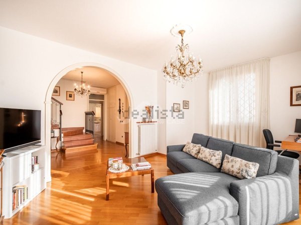 appartamento in vendita a Reggio nell'Emilia