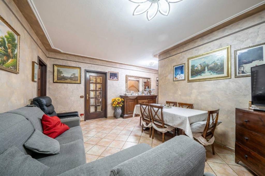 appartamento in vendita a Reggio nell'Emilia in zona Pieve Modolena