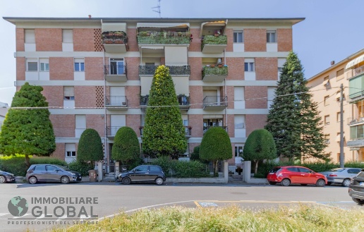 appartamento in vendita a Reggio nell'Emilia in zona Città Storica
