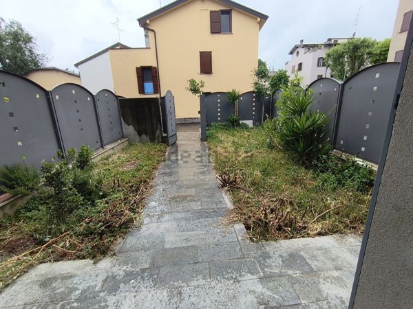 appartamento a Reggio nell'Emilia in zona San Pellegrino / Villa Canali