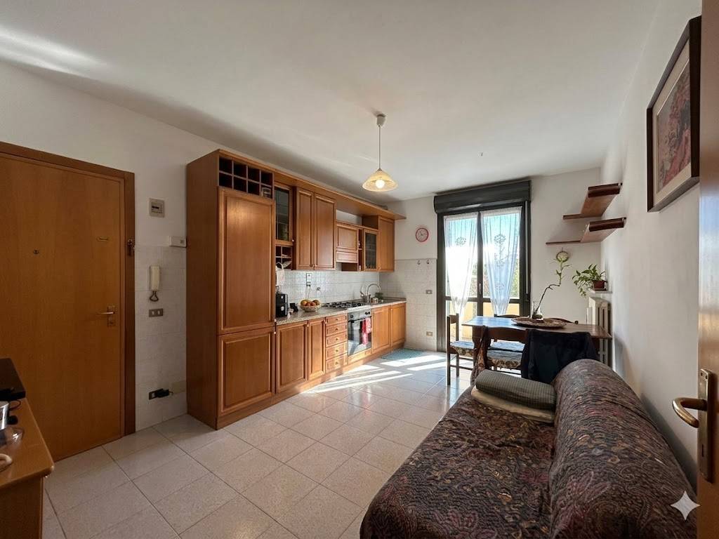 appartamento in vendita a Reggio nell'Emilia in zona San Prospero Strinati