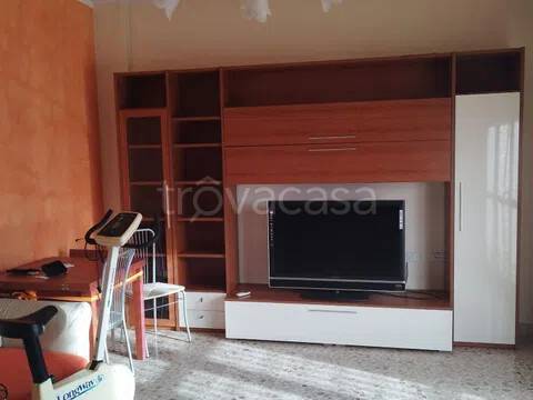 appartamento in vendita a Reggio nell'Emilia in zona Ospizio
