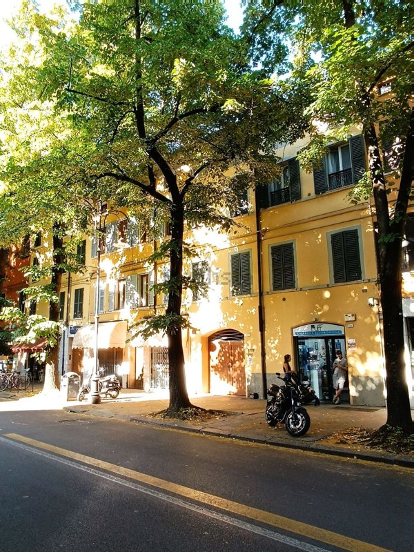 appartamento in vendita a Reggio nell'Emilia in zona Città Storica