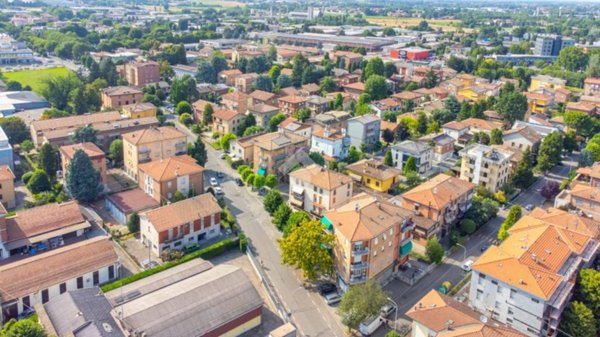 appartamento in vendita a Reggio nell'Emilia in zona Carrozzone