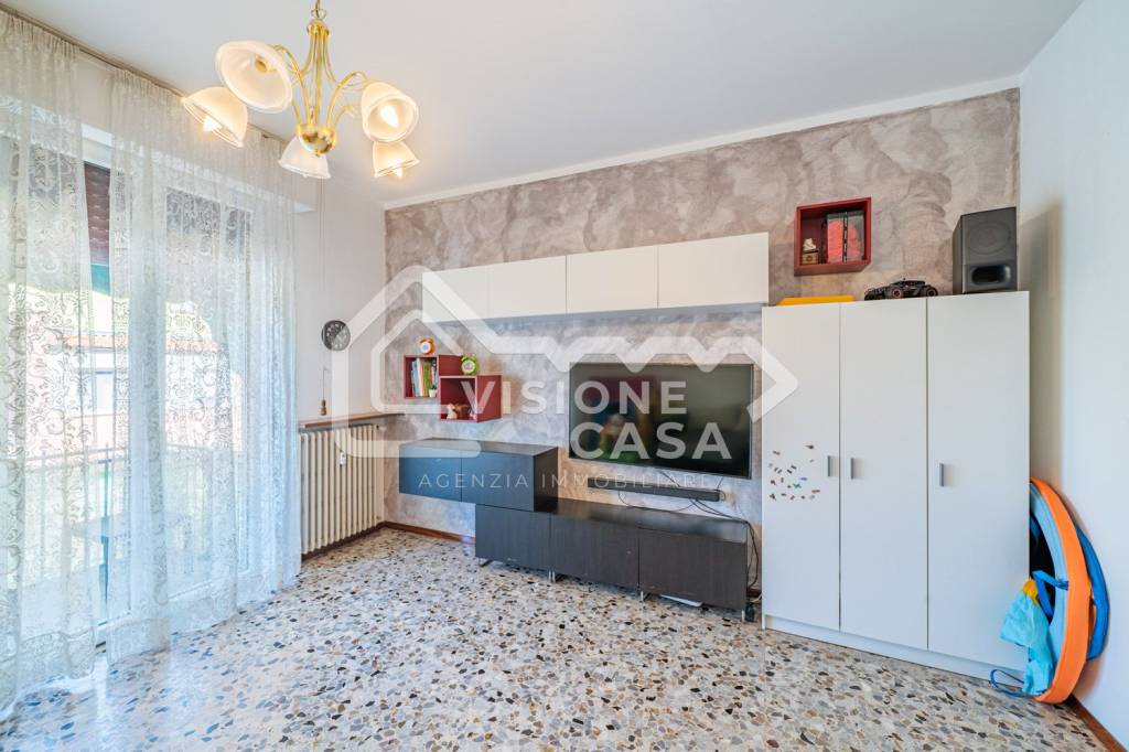 appartamento in vendita a Reggio nell'Emilia in zona Santa Croce