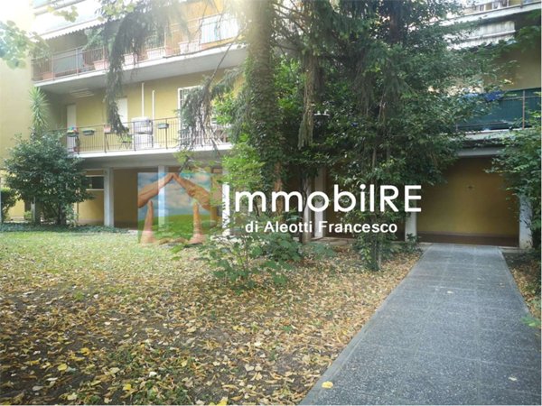 appartamento in vendita a Reggio nell'Emilia in zona Santa Croce