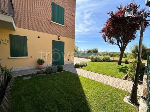 appartamento in vendita a Reggio nell'Emilia in zona Mancasale